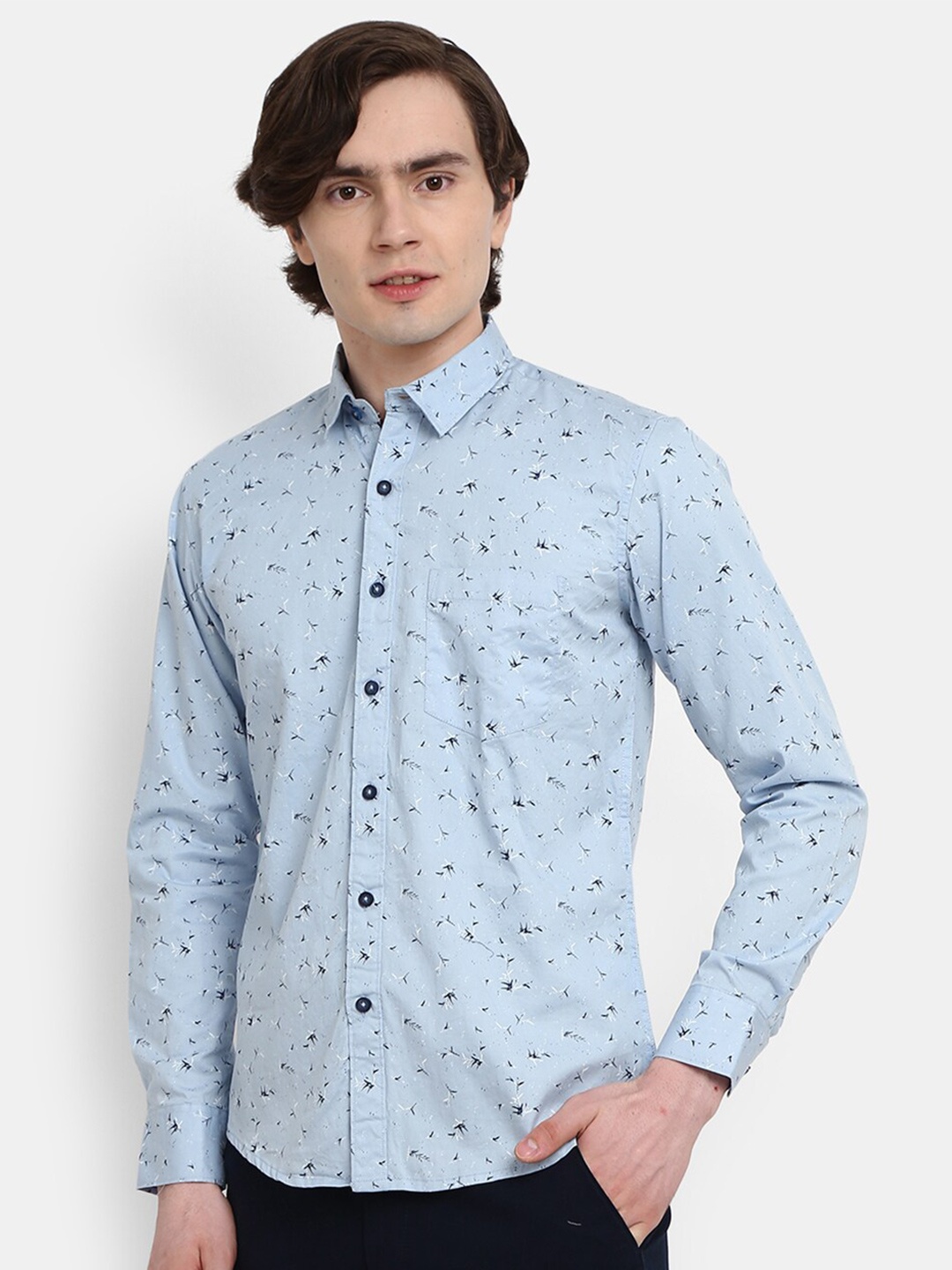 

V-Mart Men Blue Printed Casual Shirt