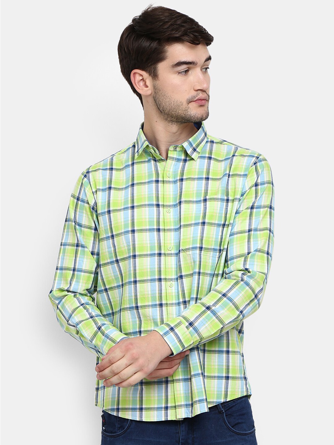 

V-Mart Men Green Checked Casual Shirt