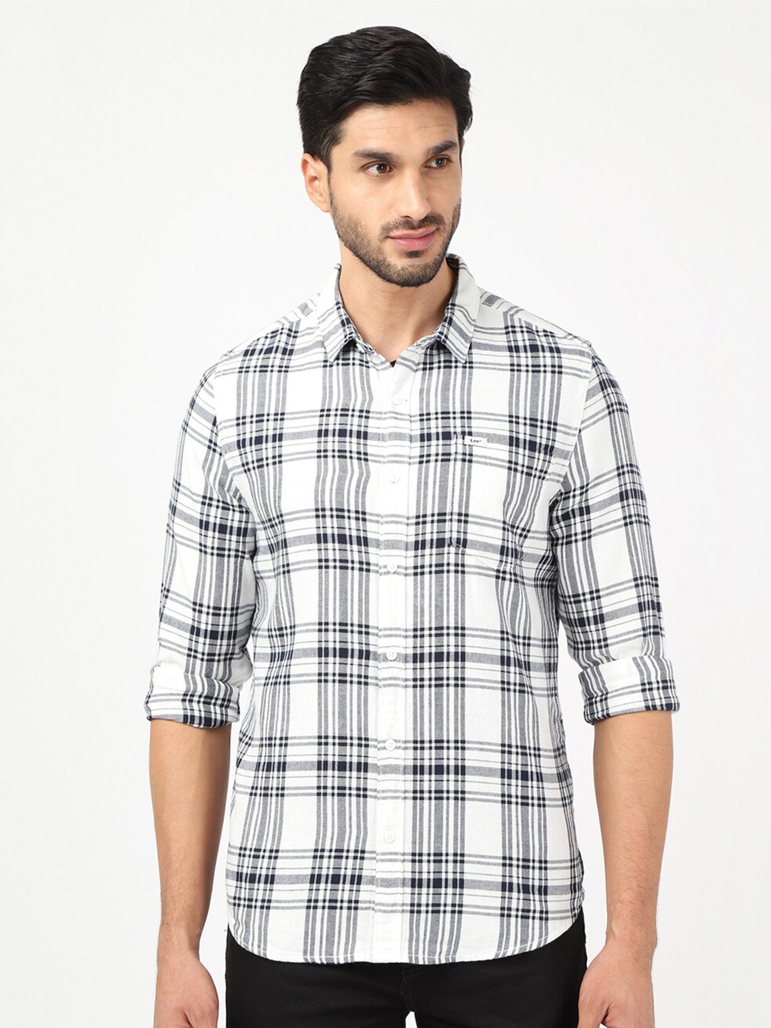 

Lee Men Charcoal & White Classic Slim Fit Checked Casual Shirt