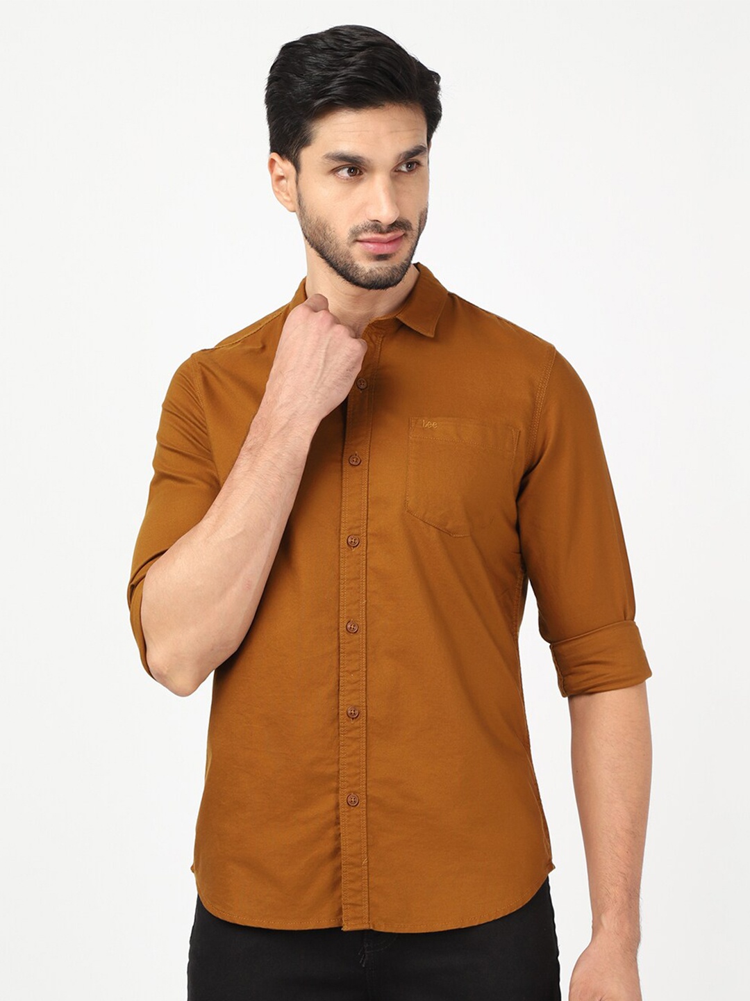 

Lee Men Brown Classic Slim Fit Cotton Casual Shirt