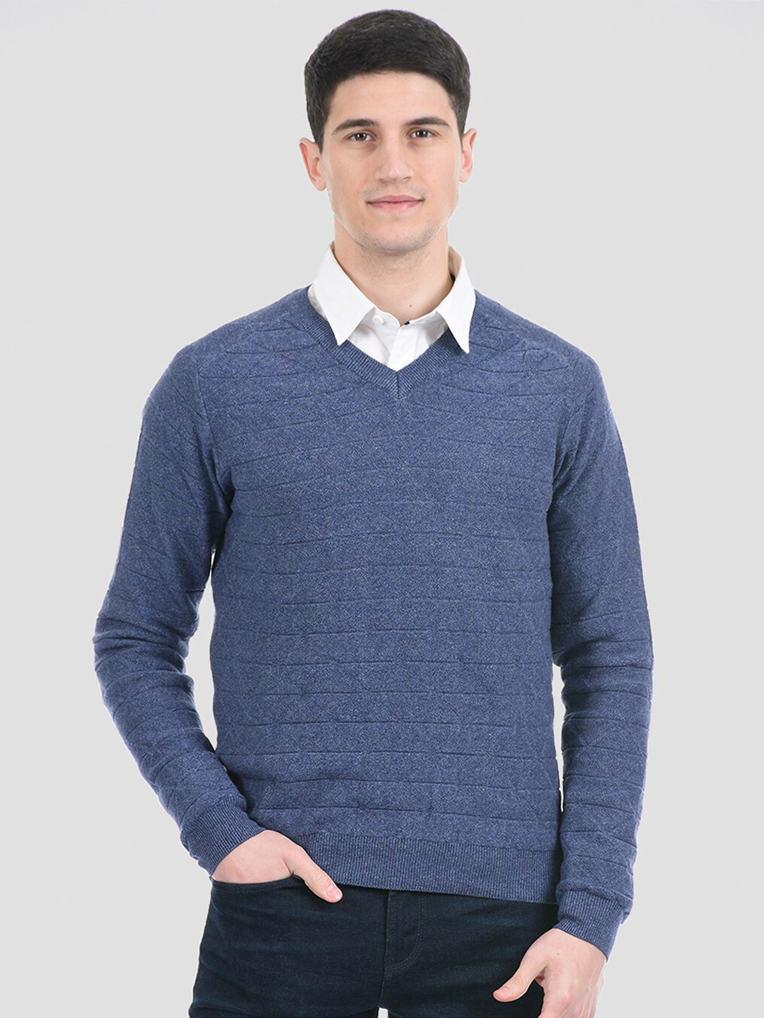 

PORTOBELLO Men Blue Self Design Pullover