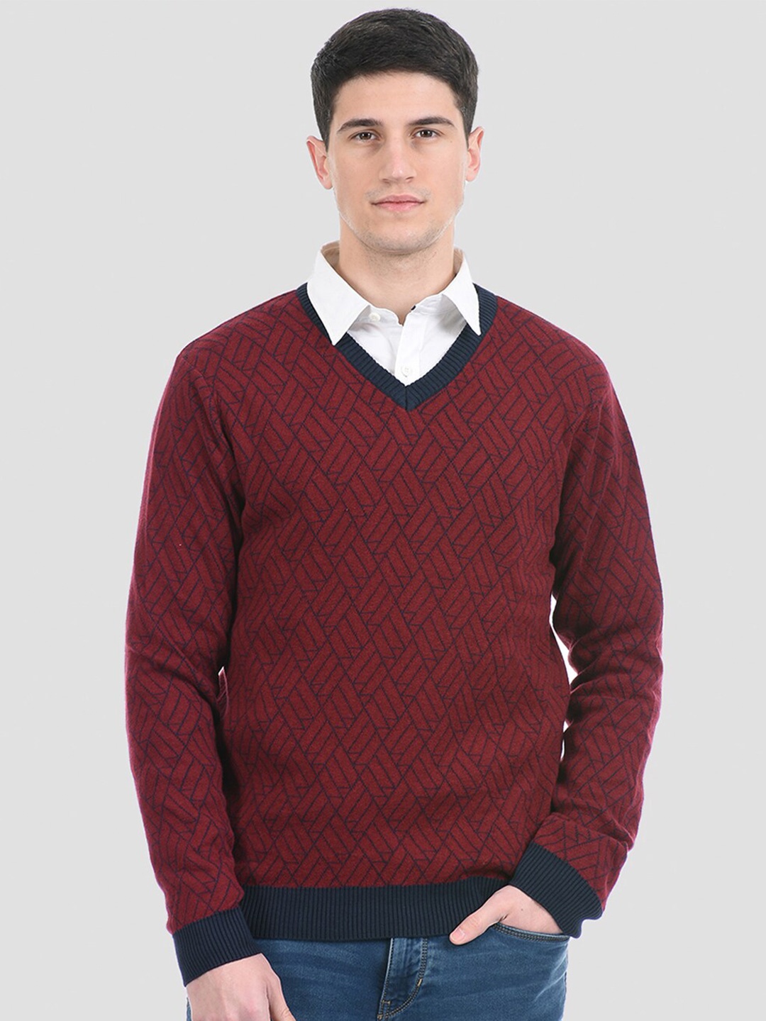 

PORTOBELLO Men Maroon & Black Pullover