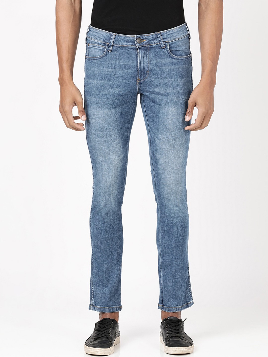 

Wrangler Men Blue Skanders Slim Fit Low-Rise Heavy Fade Stretchable Jeans