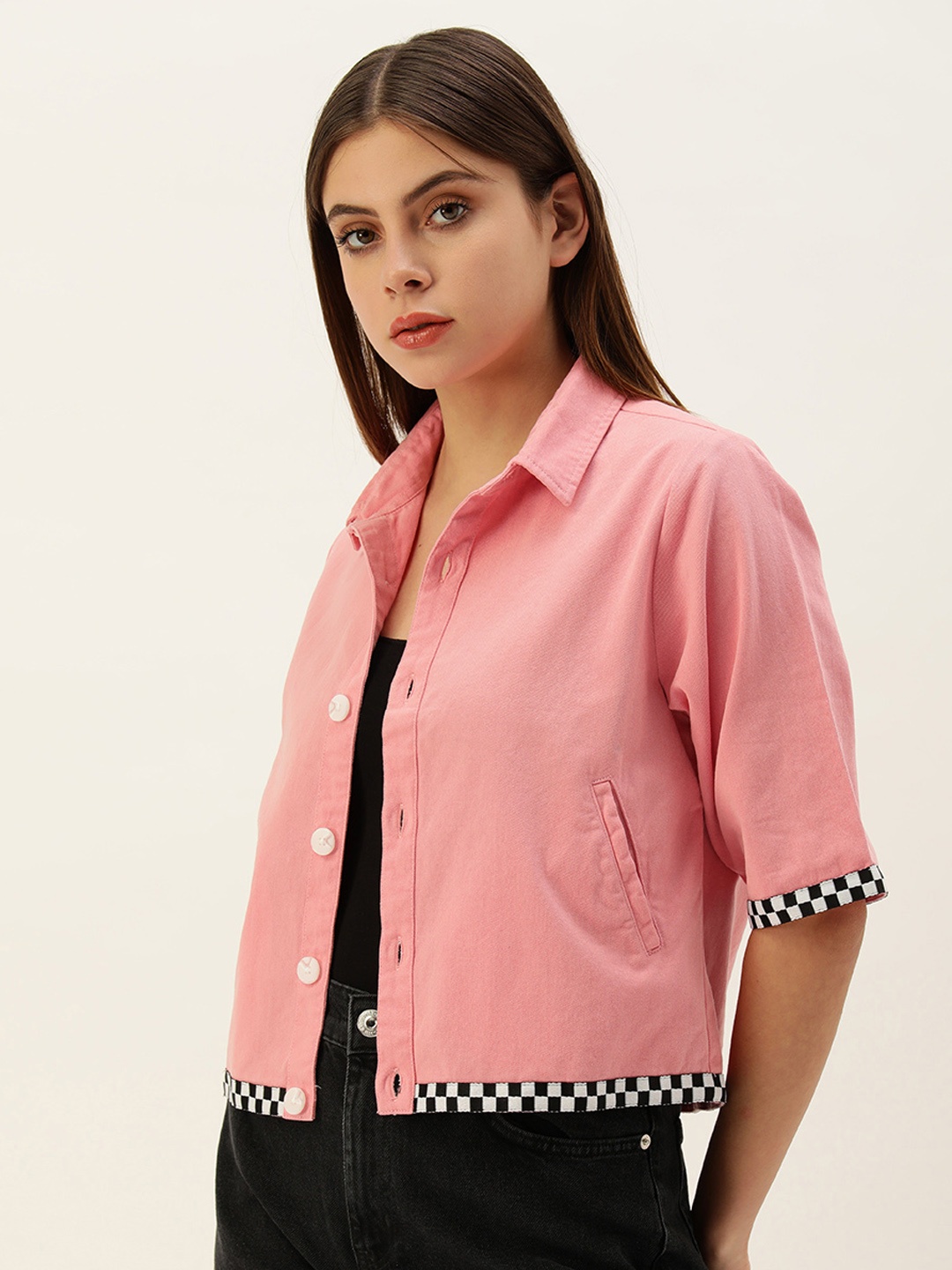 

Bene Kleed Geometric Lightweight Antimicrobial Crop Tailored Jacket, Peach
