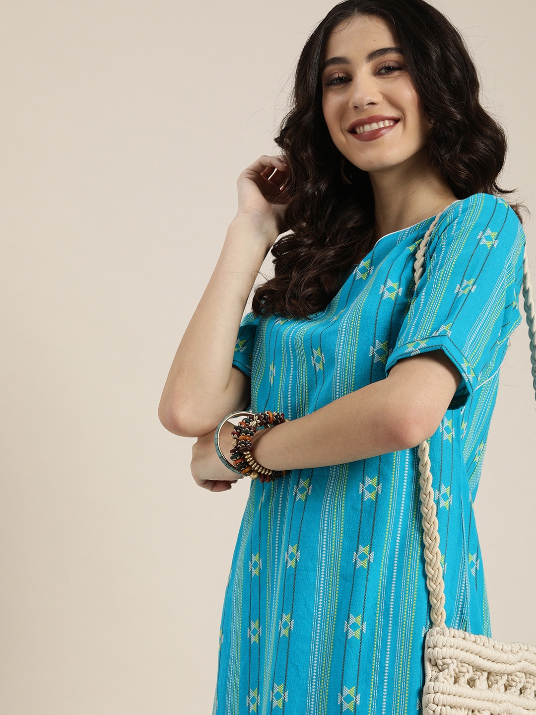 

Taavi Women Blue Woven Legacy Print Casual Kurta