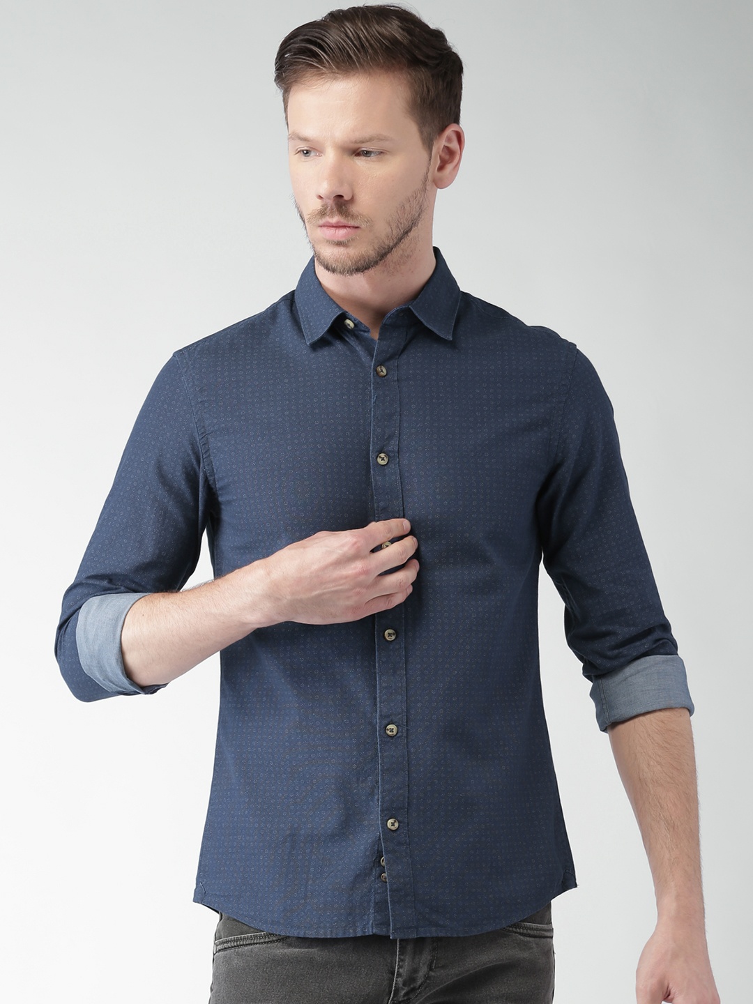

Celio Men Navy Blue Slim Fit Printed Casual Shirt