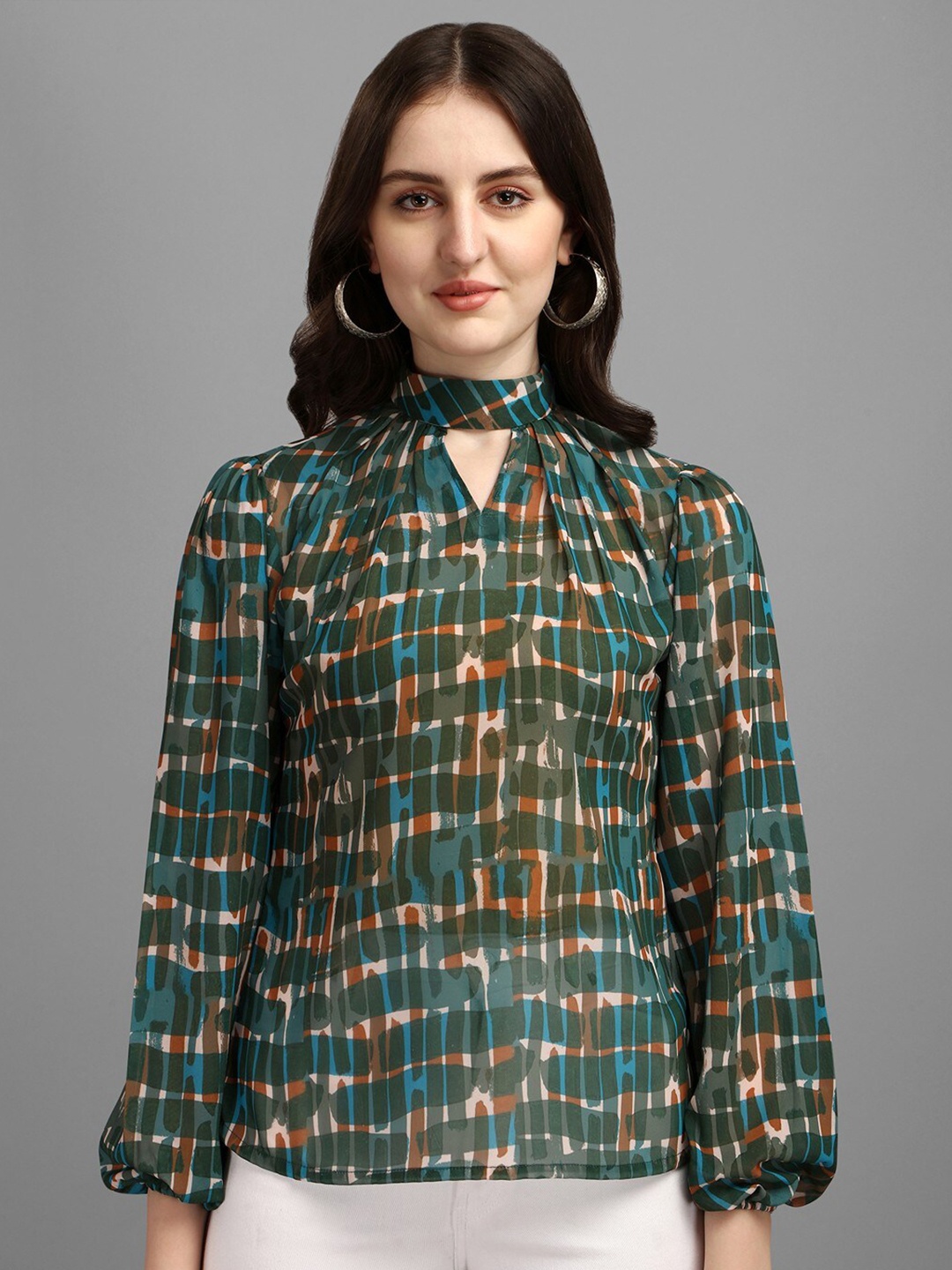 

Masakali Co Women Green Checked Keyhole Neck Georgette Top