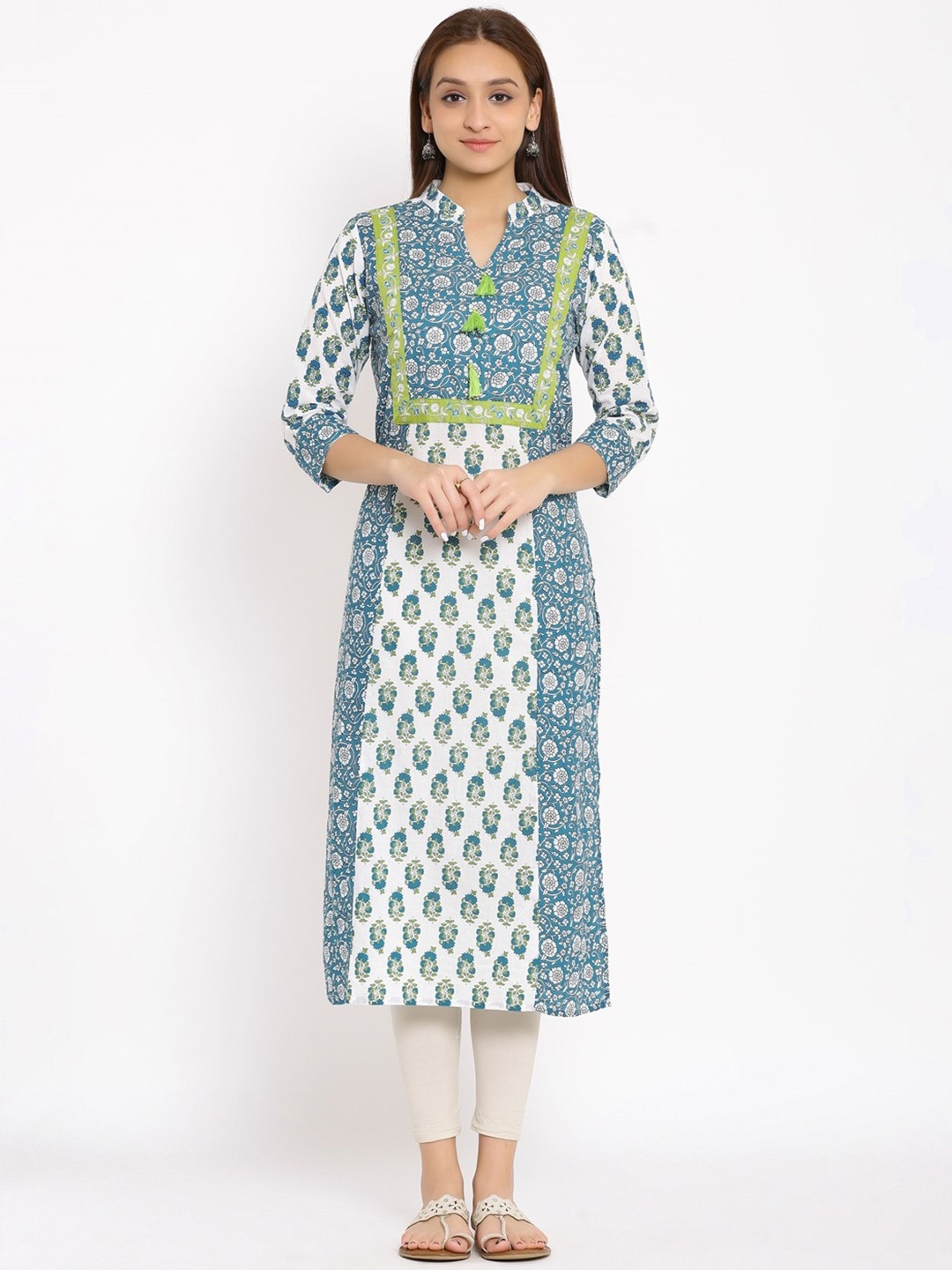 

NeshamaKurti Women Blue & White Ethnic Motifs Yoke Design Kurta