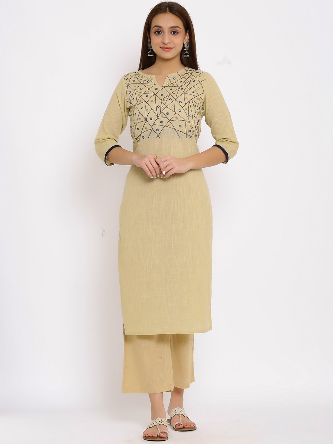 

NeshamaKurti Women Beige Floral Embroidered Pure Cotton Kurta with Trousers