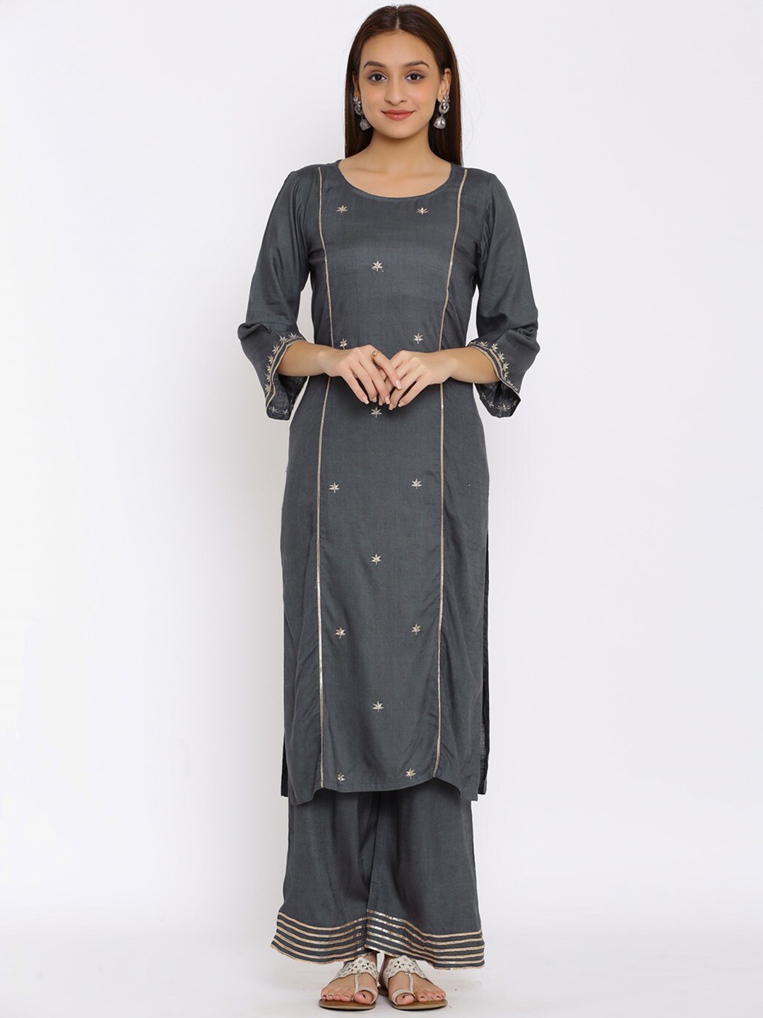 

NeshamaKurta Women Grey Striped Layered Kurta with Trousers