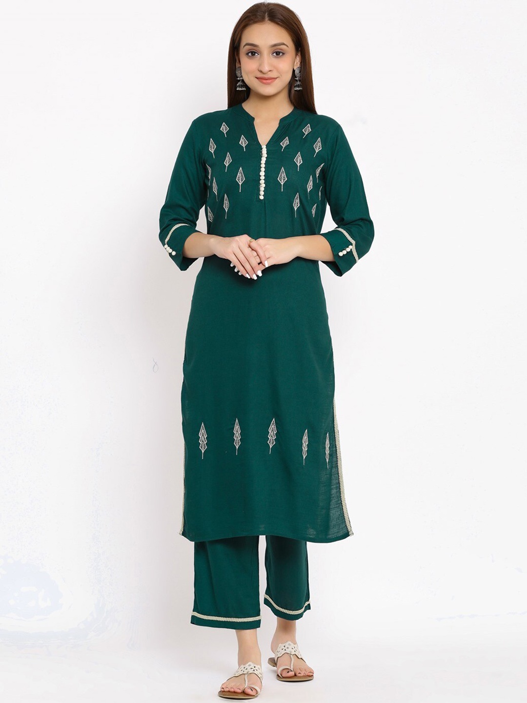 

NeshamaKurti Women Green Embroidered Kurta with Palazzos