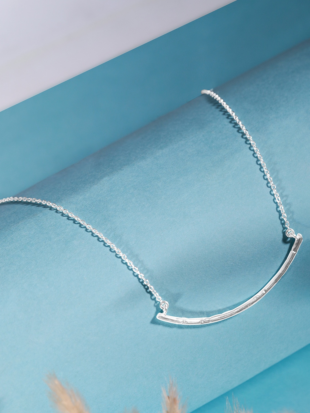 

Rubans 925 Sterling Silver The Celestial Curve Pendant Necklace