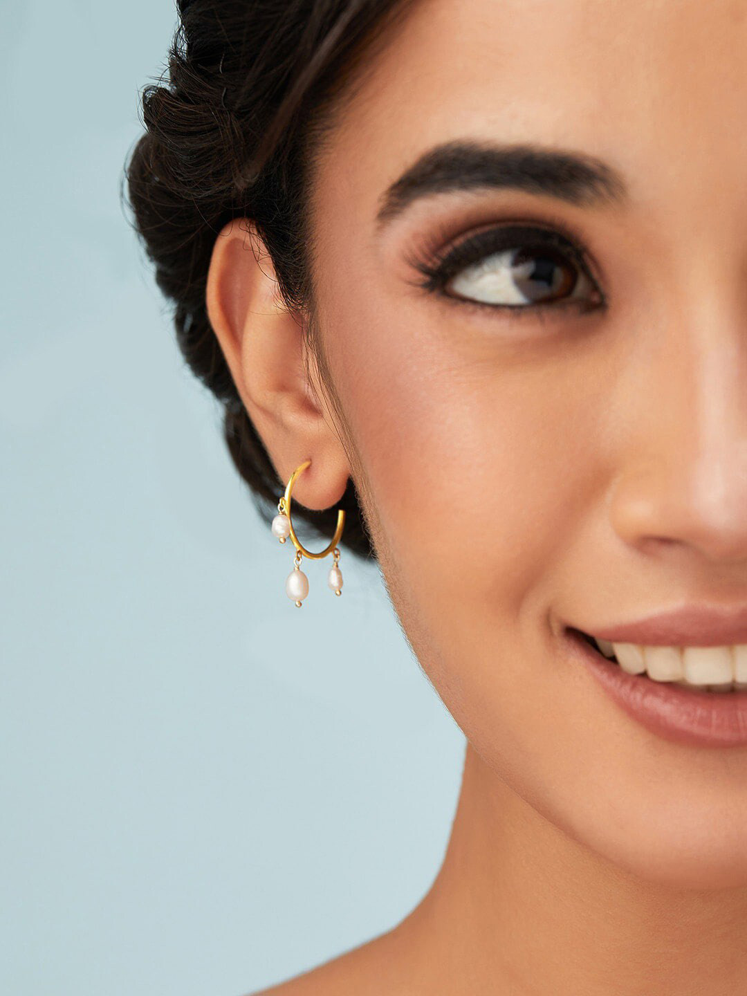 

Rubans 925 Sterling Silver Gold-Plated Fresh Water Pearls Hoop Earrings