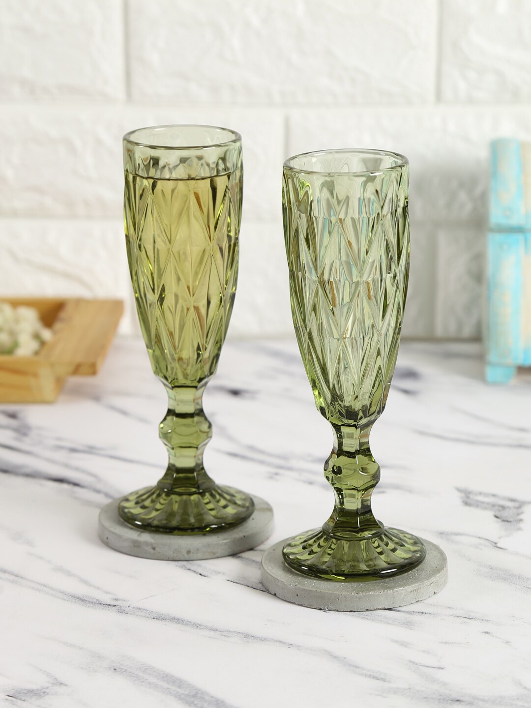 

India Circus by Krsnaa Mehta Set Of 2 Green Textured Champagne Glasses