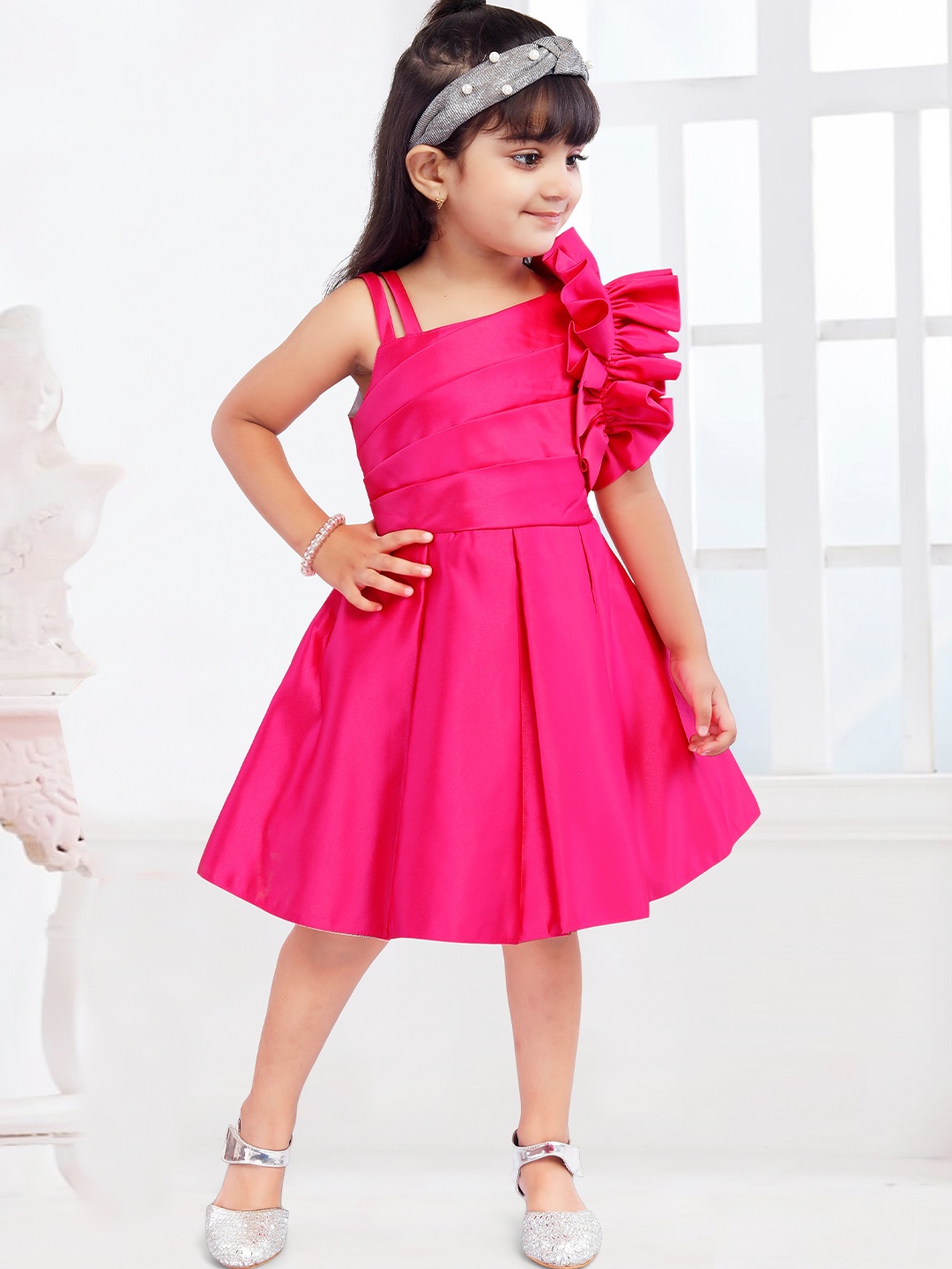 

The Magic Wand girls Fuchsia One Shoulder Satin Dress