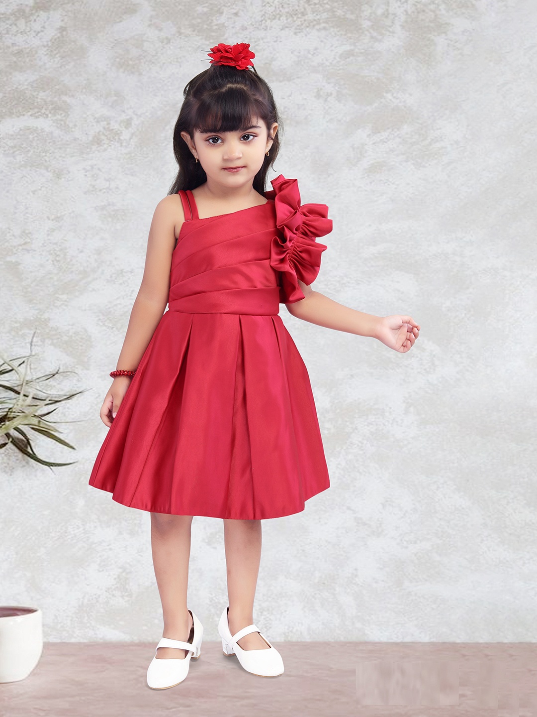 

The Magic Wand girls Red One Shoulder Satin Dress