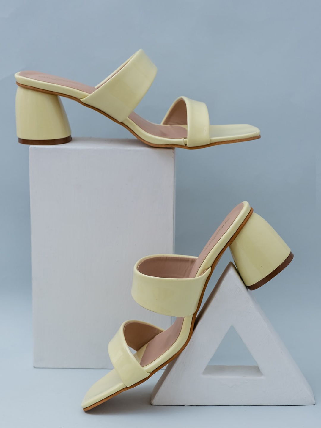 

Shezone Lime Green Solid Block Sandals