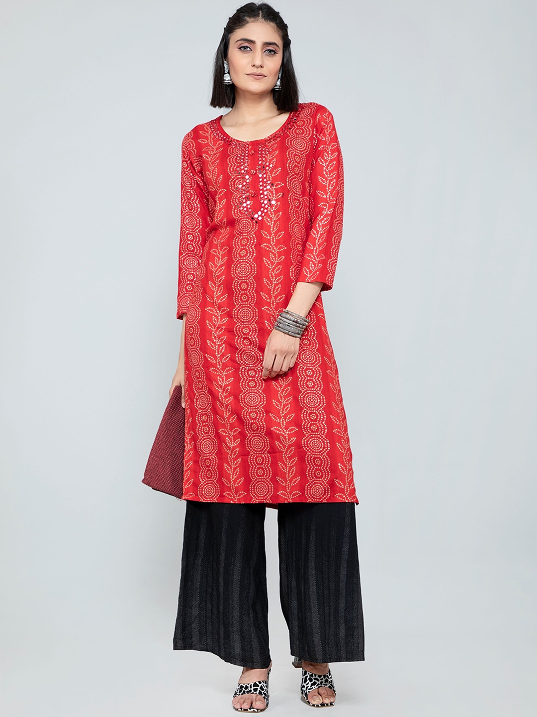 

POONAM DESIGNER Women Red Ethnic Motifs Yoke Design Kurta