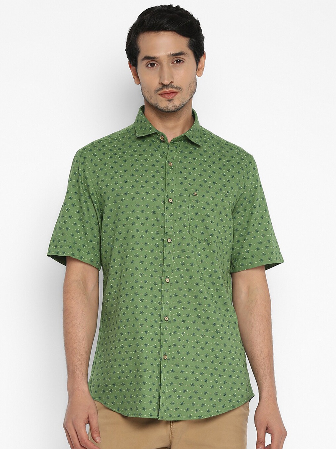 

Turtle Men Green Slim Fit Floral Printed Casual Shirt