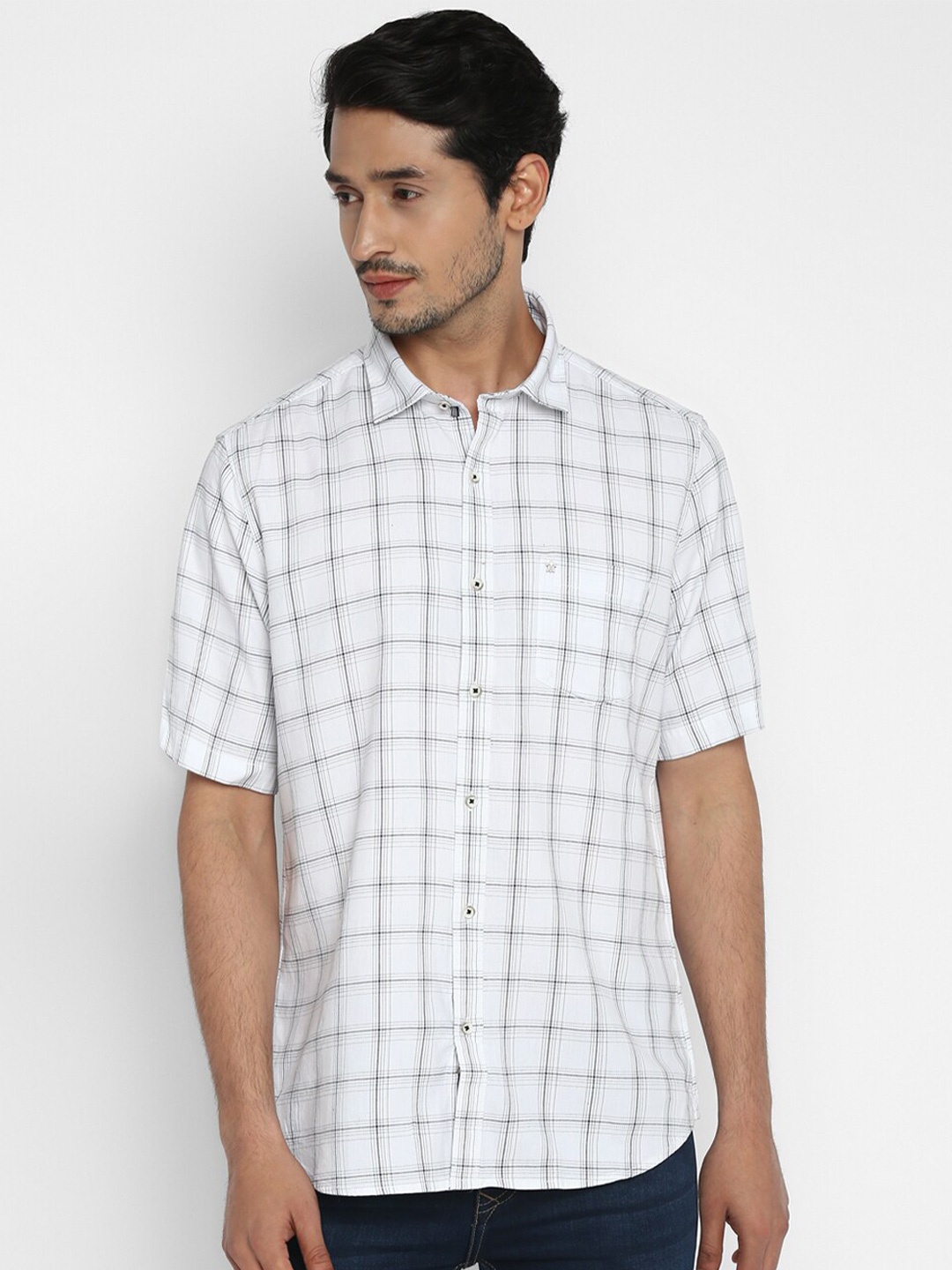 

Turtle Men White Slim Fit Windowpane Checks Checked Casual Shirt