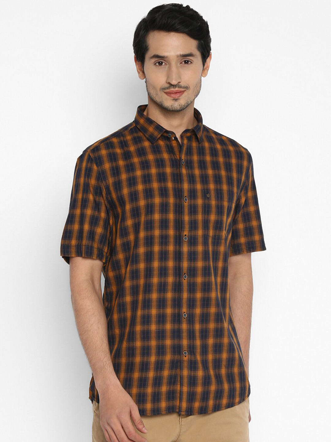

Turtle Men Yellow Slim Fit Checked Casual Shirt