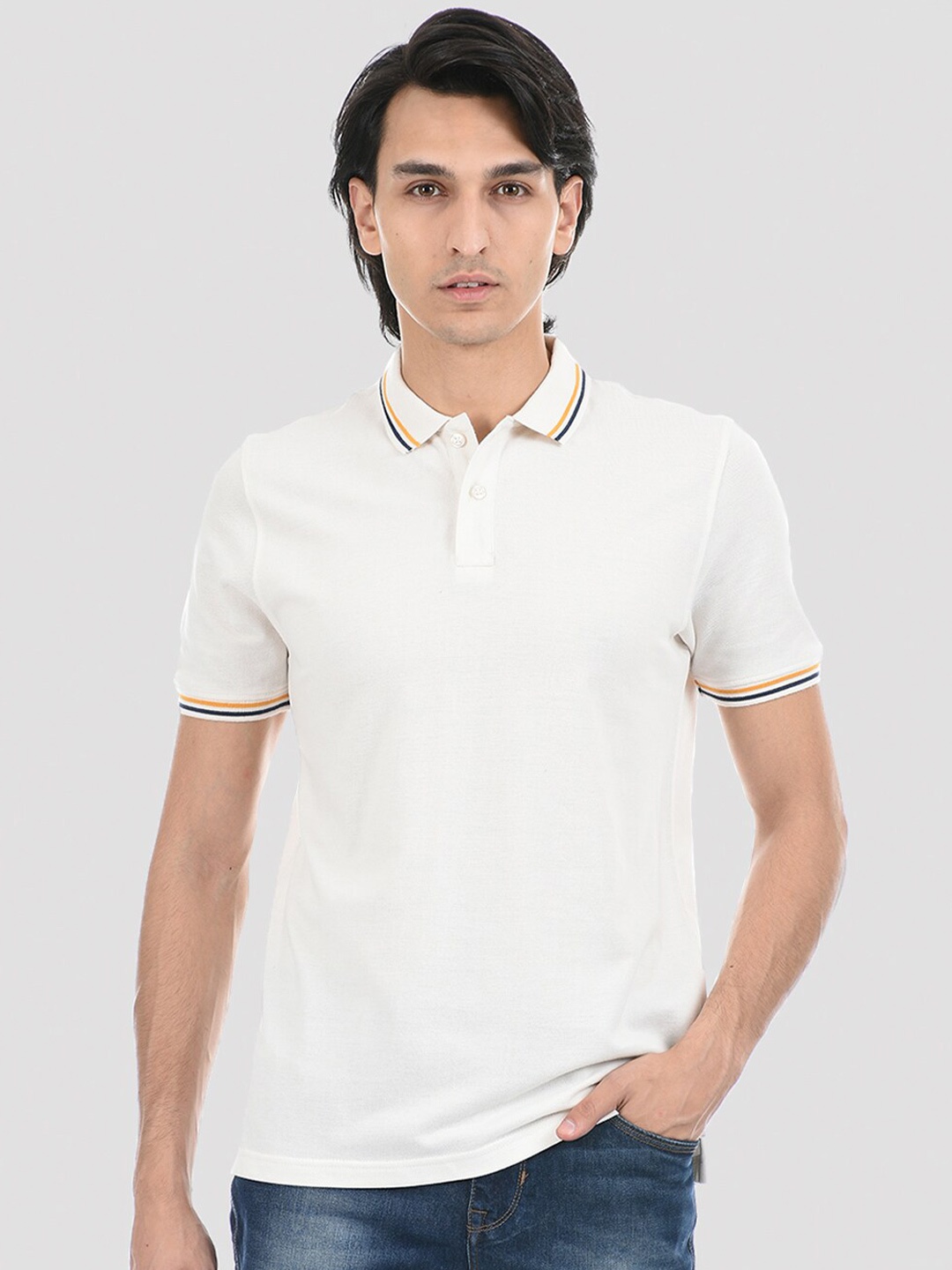 

ONEWAY Men Off White Polo Collar T-shirt