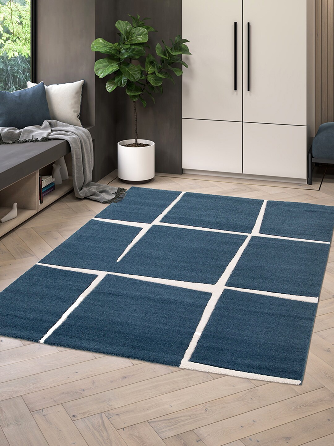 

Ddecor Navy Blue & Cream Colored Polypropylene Contemporary Carpet