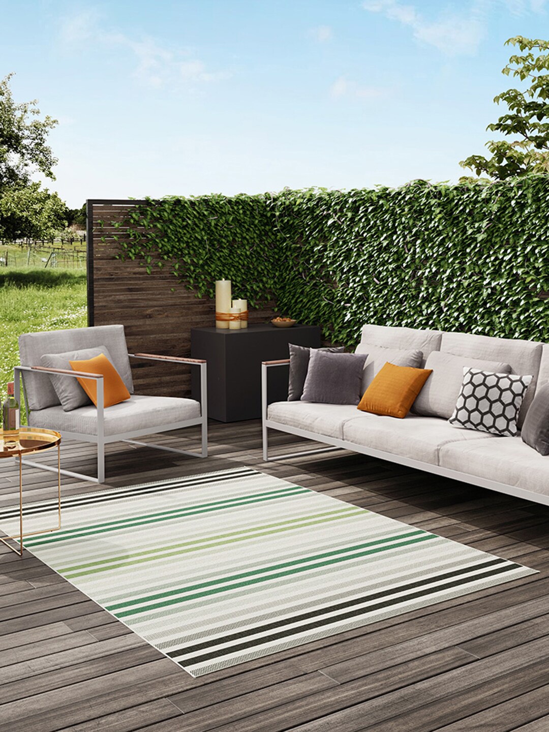 

DDecor Green & White Striped Rug