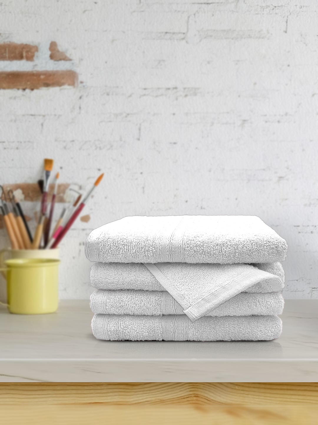 

YK Kids Set Of 4 Solid 500 GSM Pure Cotton Hand Towels, White