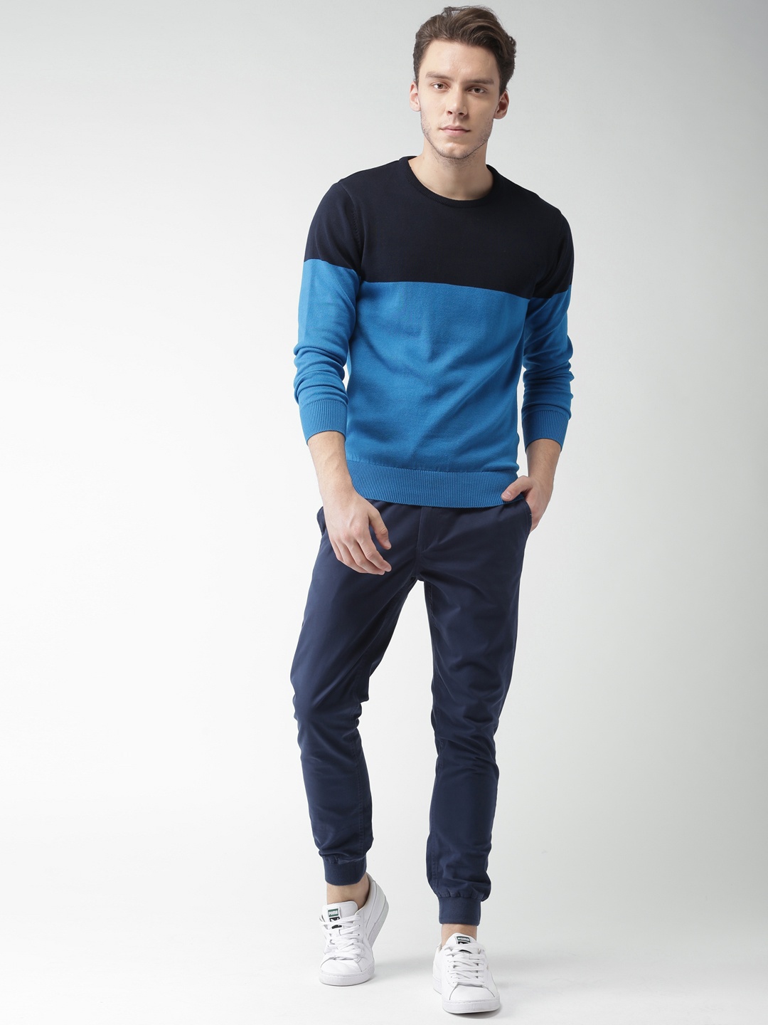 

Mast & Harbour Men Blue Coloublocked Pullover