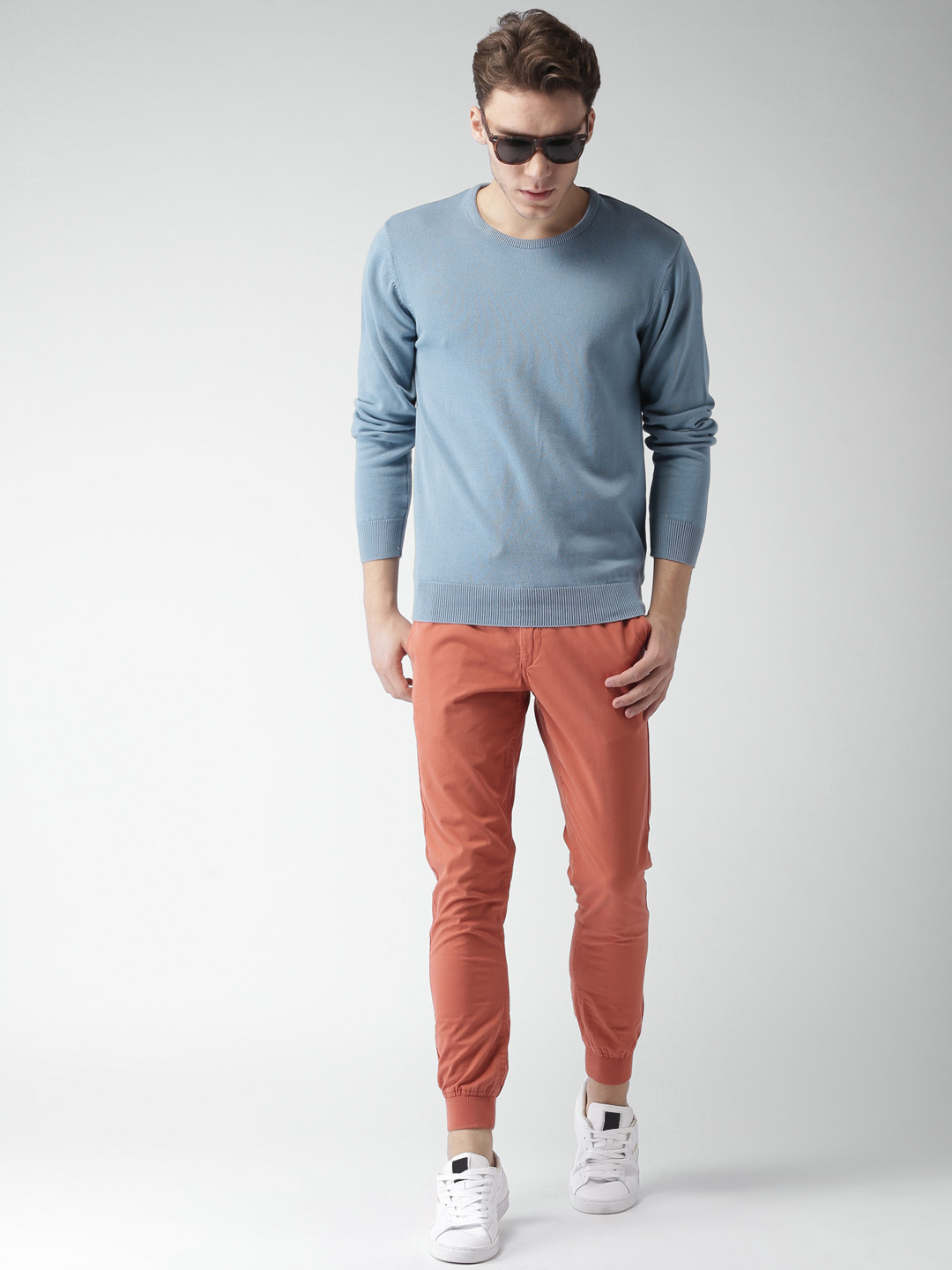 

Mast & Harbour Men Blue Solid Sweater