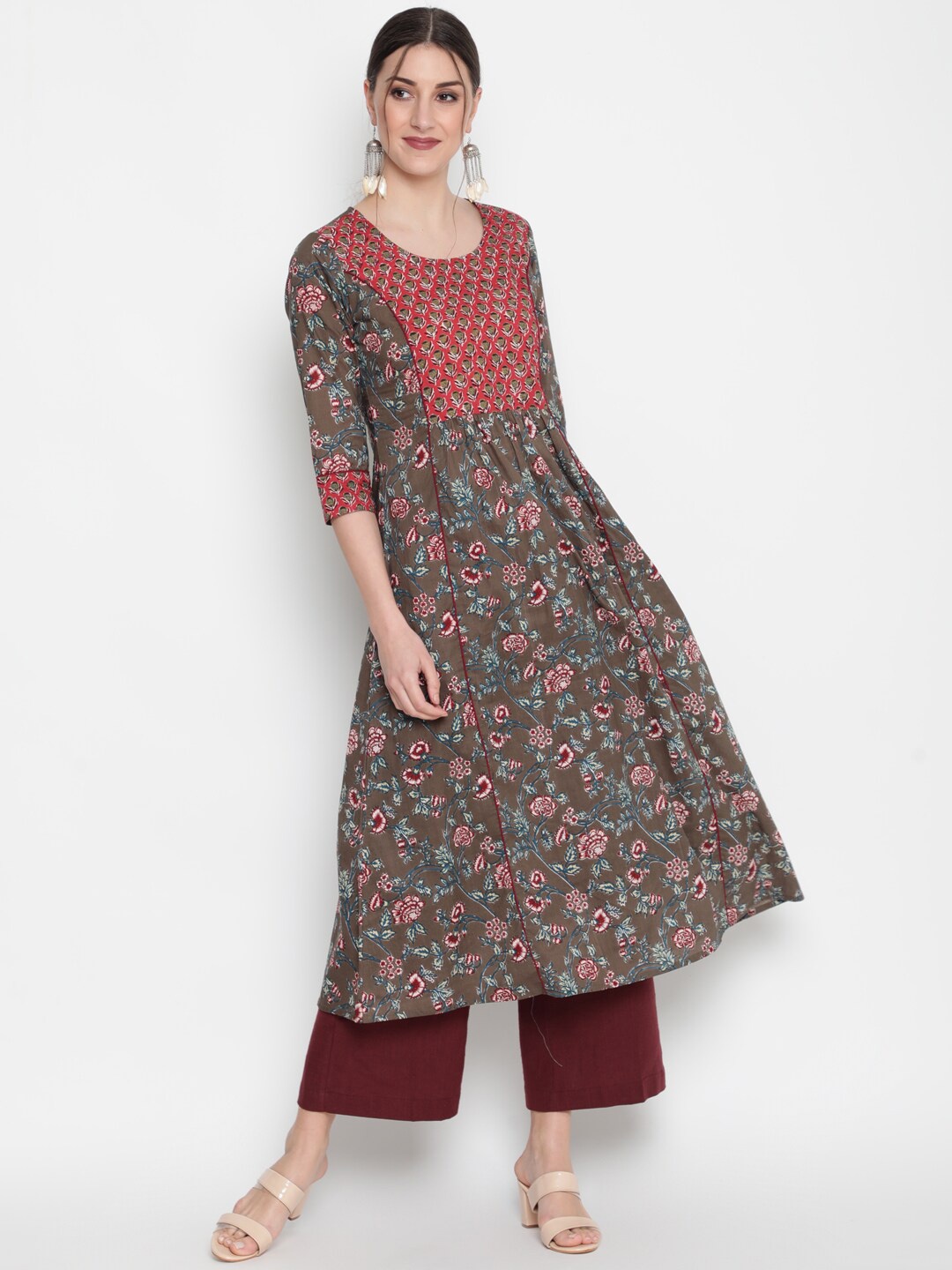 

GLAM ROOTS Women Coffee Brown Floral Printed Floral Anarkali Kurta