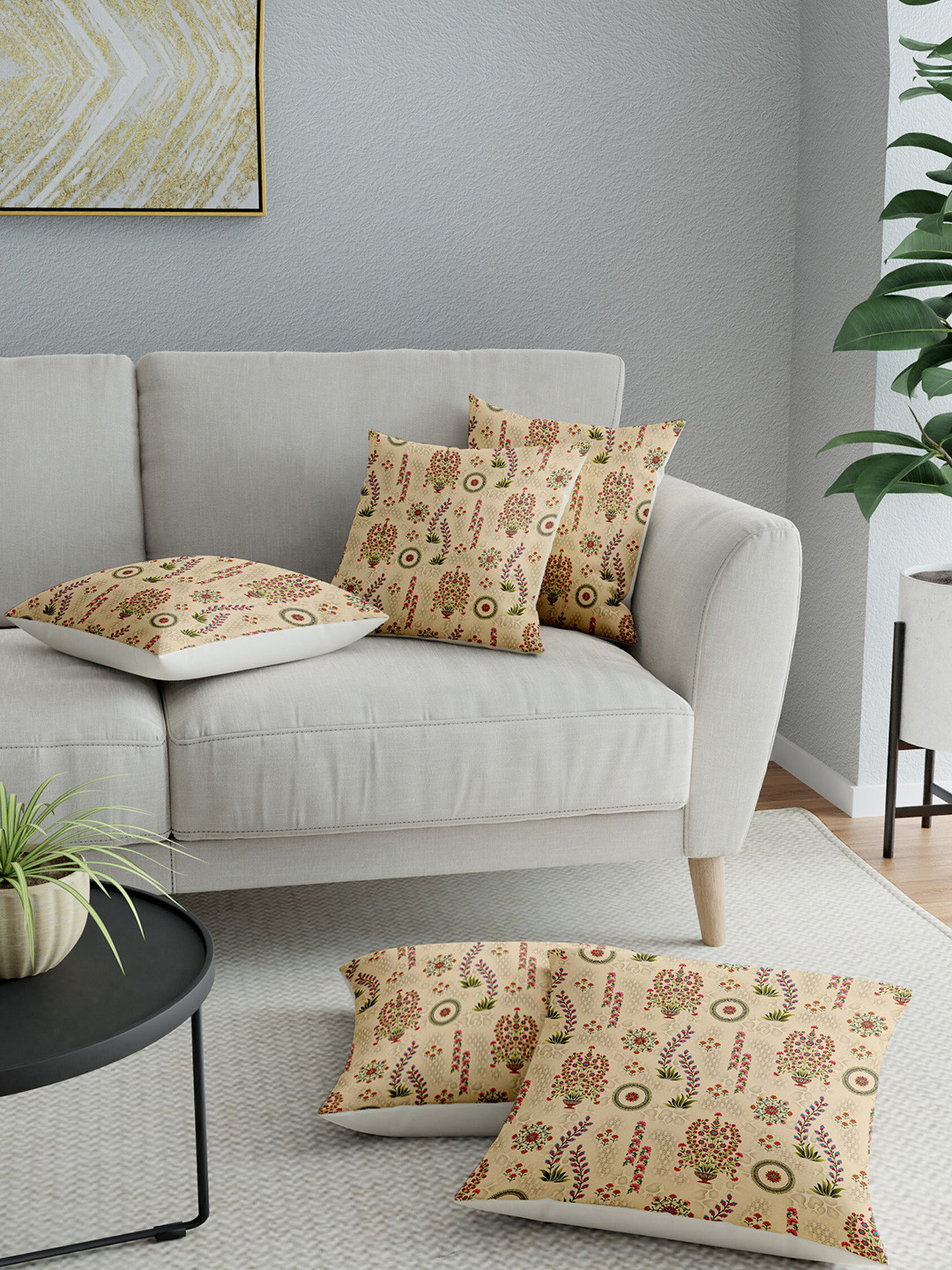 

LA VERNE Beige & Red Set of 5 Floral Square Cushion Covers