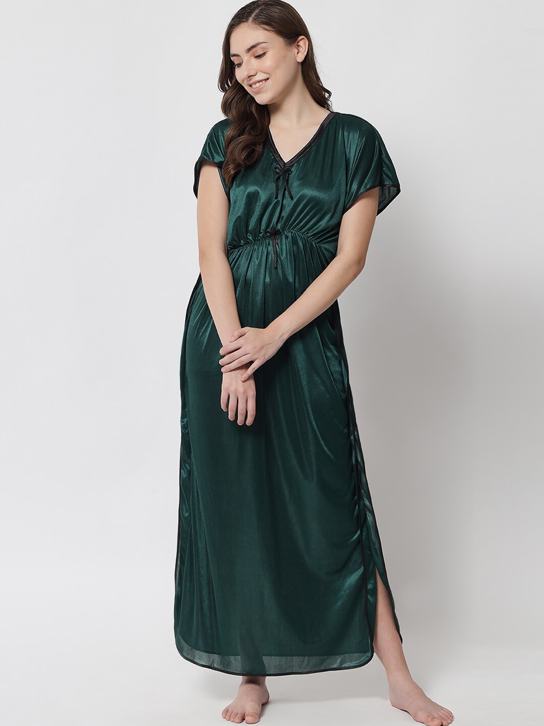 

Klamotten Green Satin V-Neck Maxi Nightdress L9Gb-Green