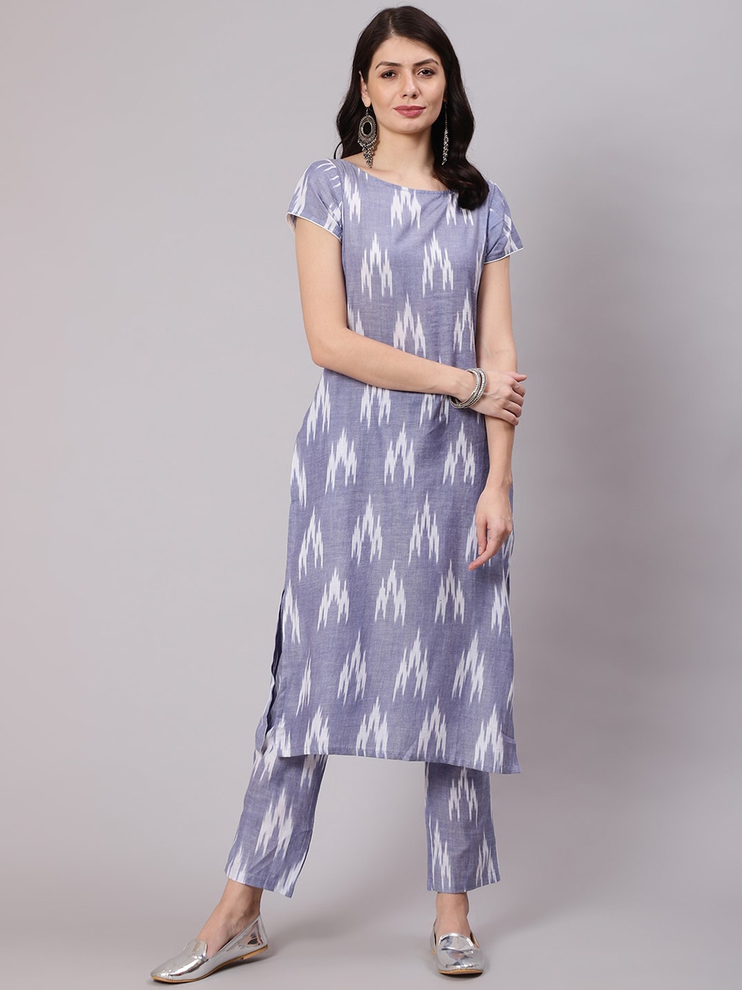 

Awadhi Women Blue Printed Pure Cotton Kurta with Trousers