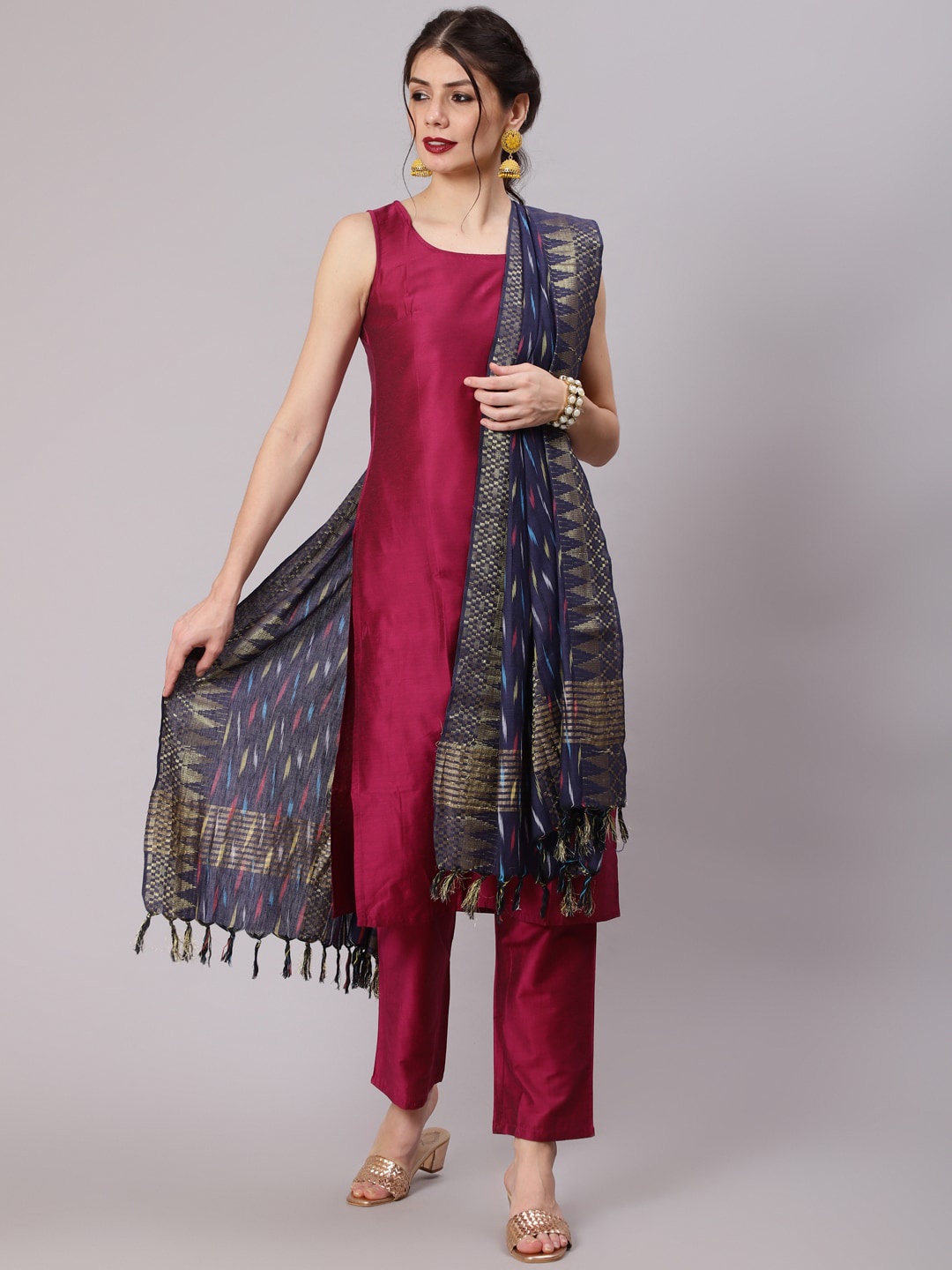 

Awadhi Women Magenta Kurta with Trousers & With Ikat Woven Dupatta