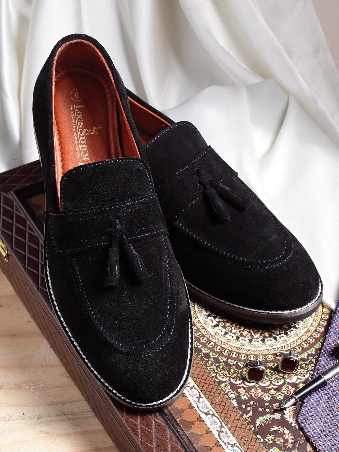 

LOUIS STITCH Men Black Suede Loafers
