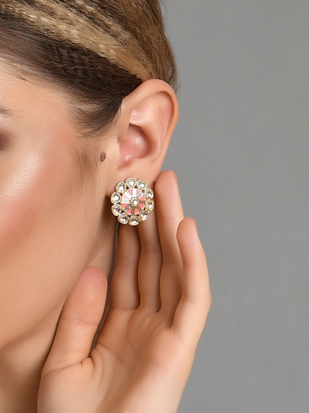 

Fida Gold-Toned Contemporary Studs Earrings