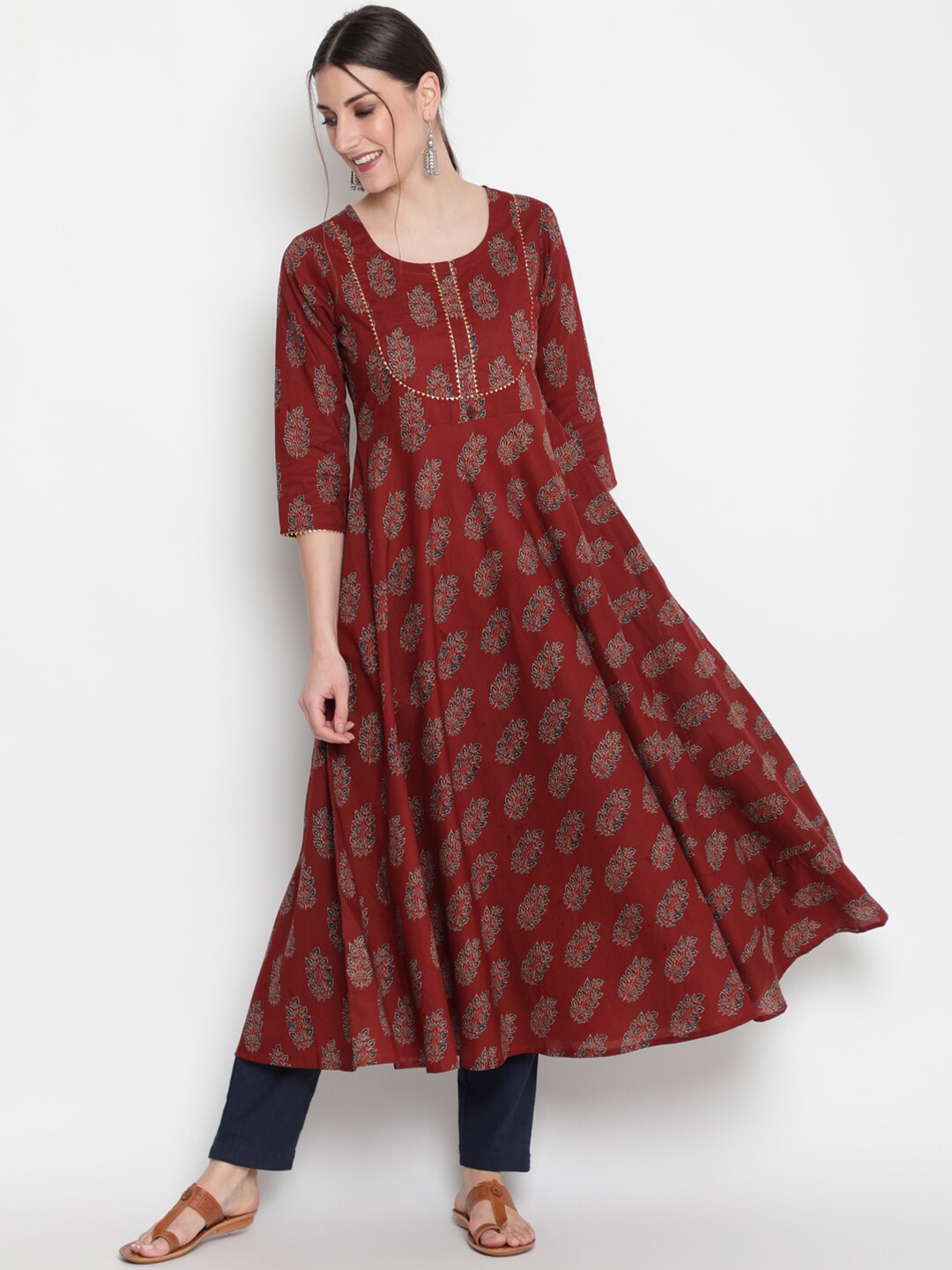 

GLAM ROOTS Women Maroon Dyed Keyhole Neck Floral Anarkali Kurta