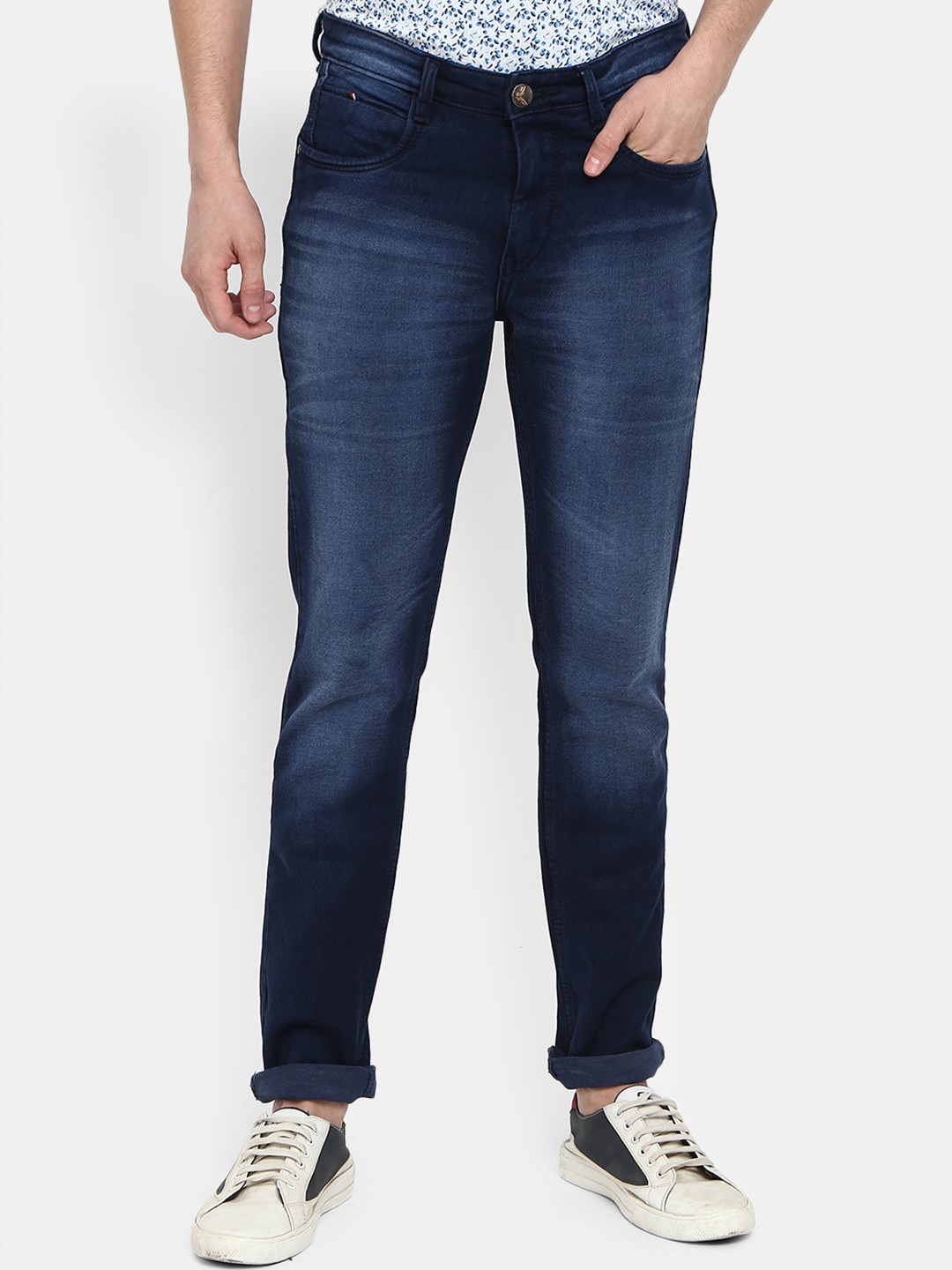 

V-Mart Men Blue Heavy Fade Denim Medium Waist Jeans