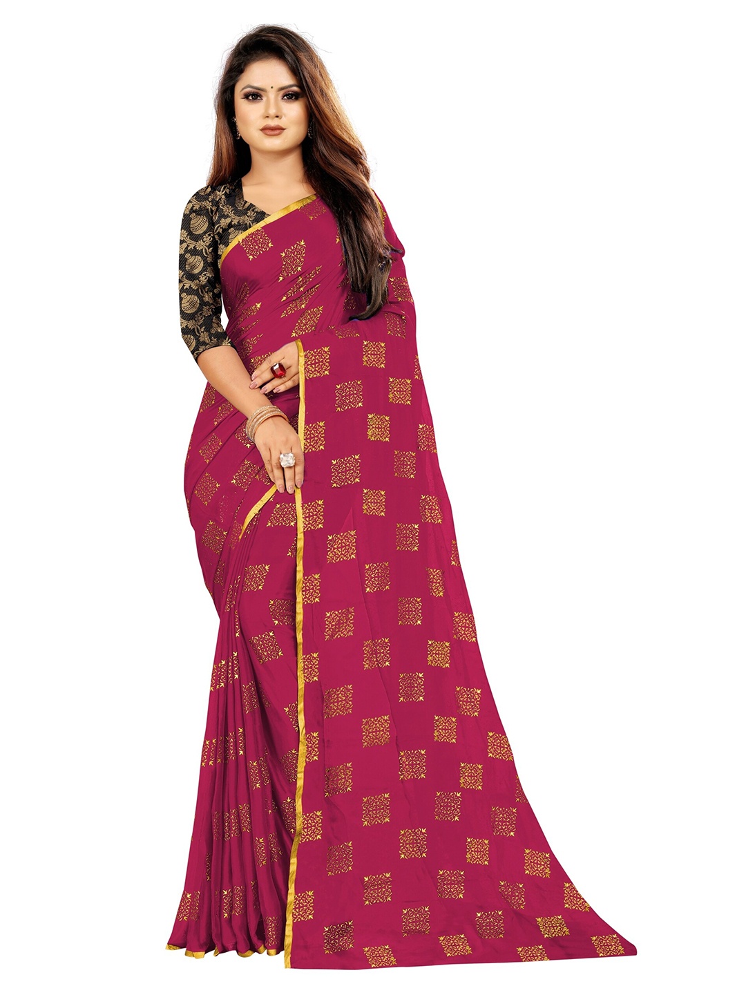 

Rhey Pink & Gold-Toned Checked Beads and Stones Fusion Saree