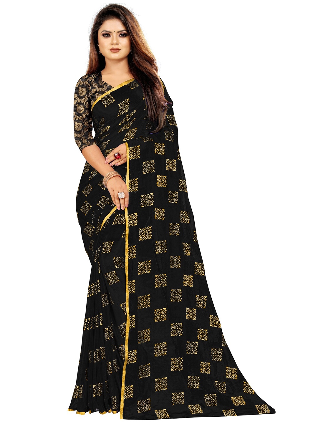 

Rhey Black & Gold-Toned Ethnic Motifs Printed Saree