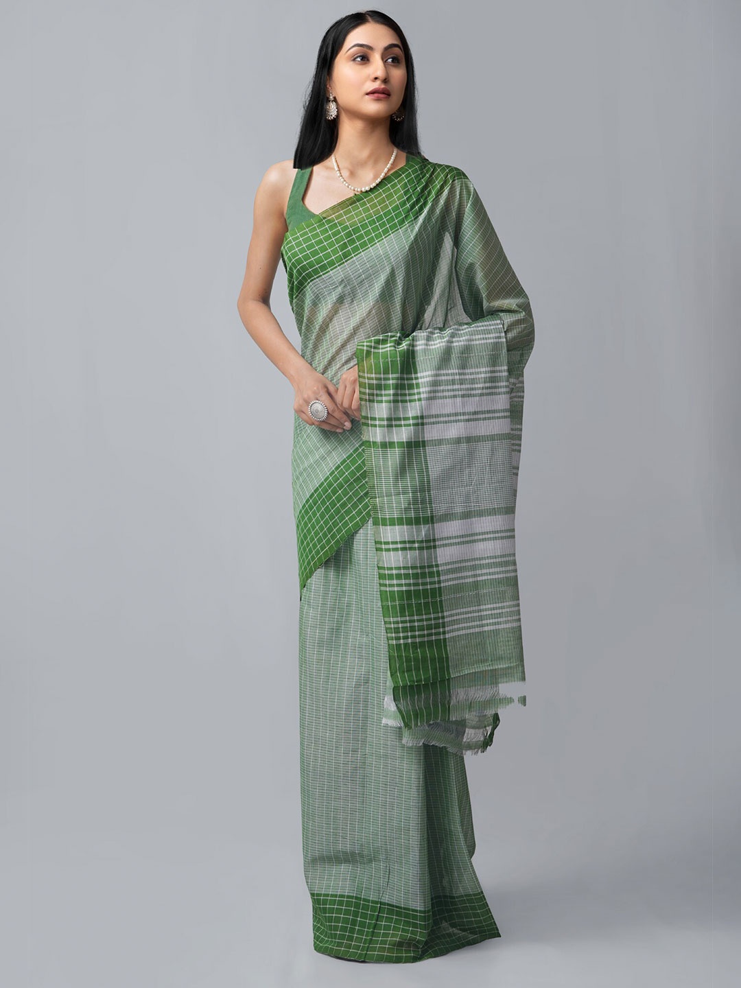 

Unnati Silks Green & Grey Checked Pure Cotton Venkatgiri Saree