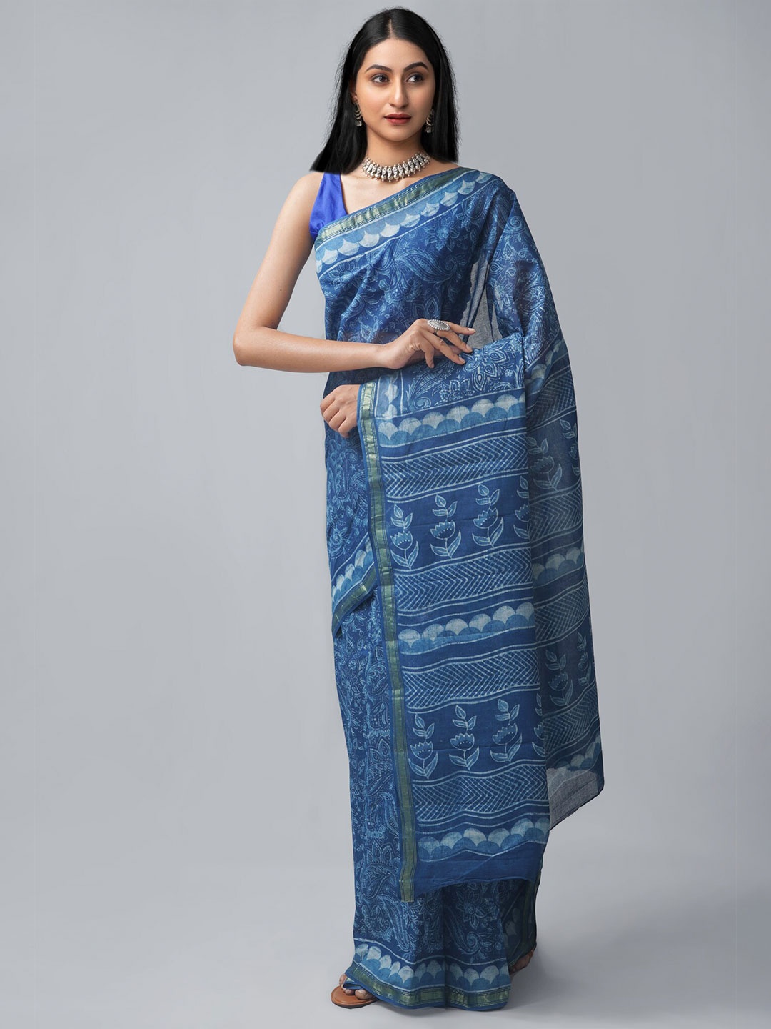 

Unnati Silks Blue & White Printed Zari Pure Cotton Dabu Saree