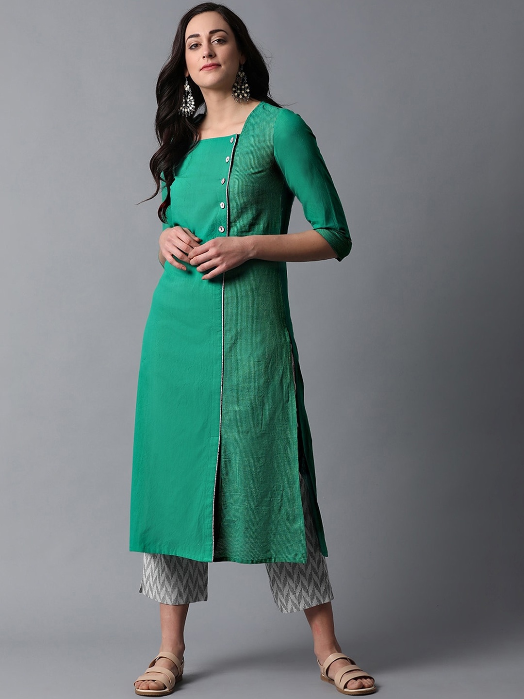 

Indian Dobby Women Teal Thread Work Kurta
