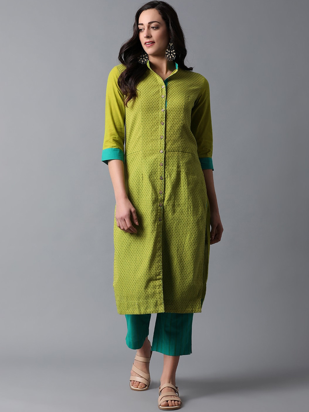 

Indian Dobby Women Lime Green Front Open Geometric Handloom Kurta