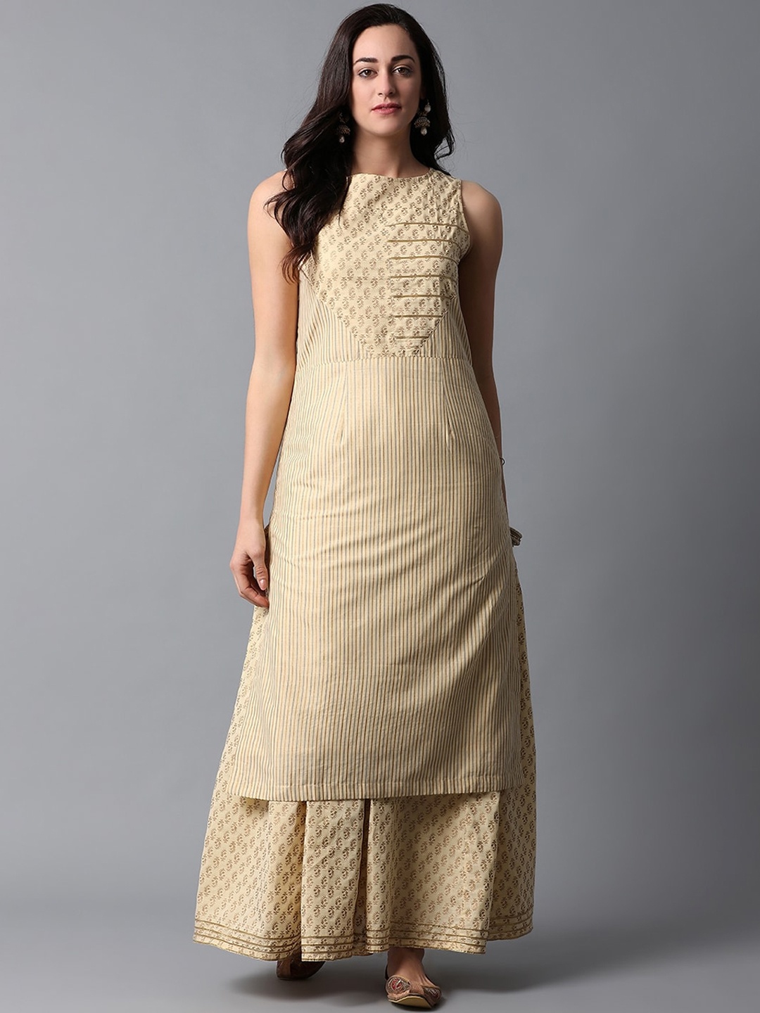 

Indian Dobby Women Cream Geometric Yoke Design Pastel Kurta