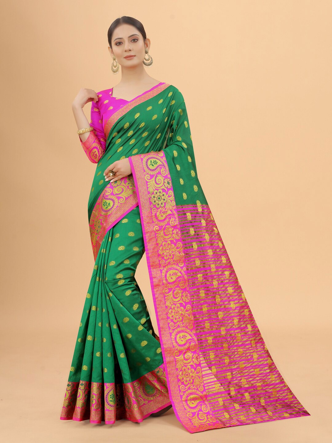 

INDI AVTAAR Green & Pink Woven Design Zari Silk Cotton Banarasi Saree