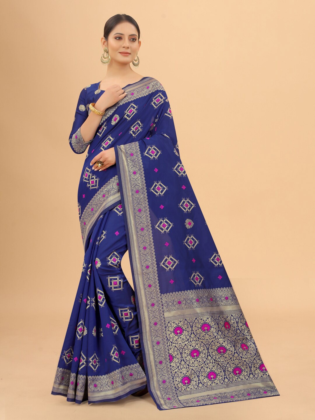 

INDI AVTAAR Navy Blue & Gold-Toned Woven Design Zari Silk Cotton Banarasi Saree