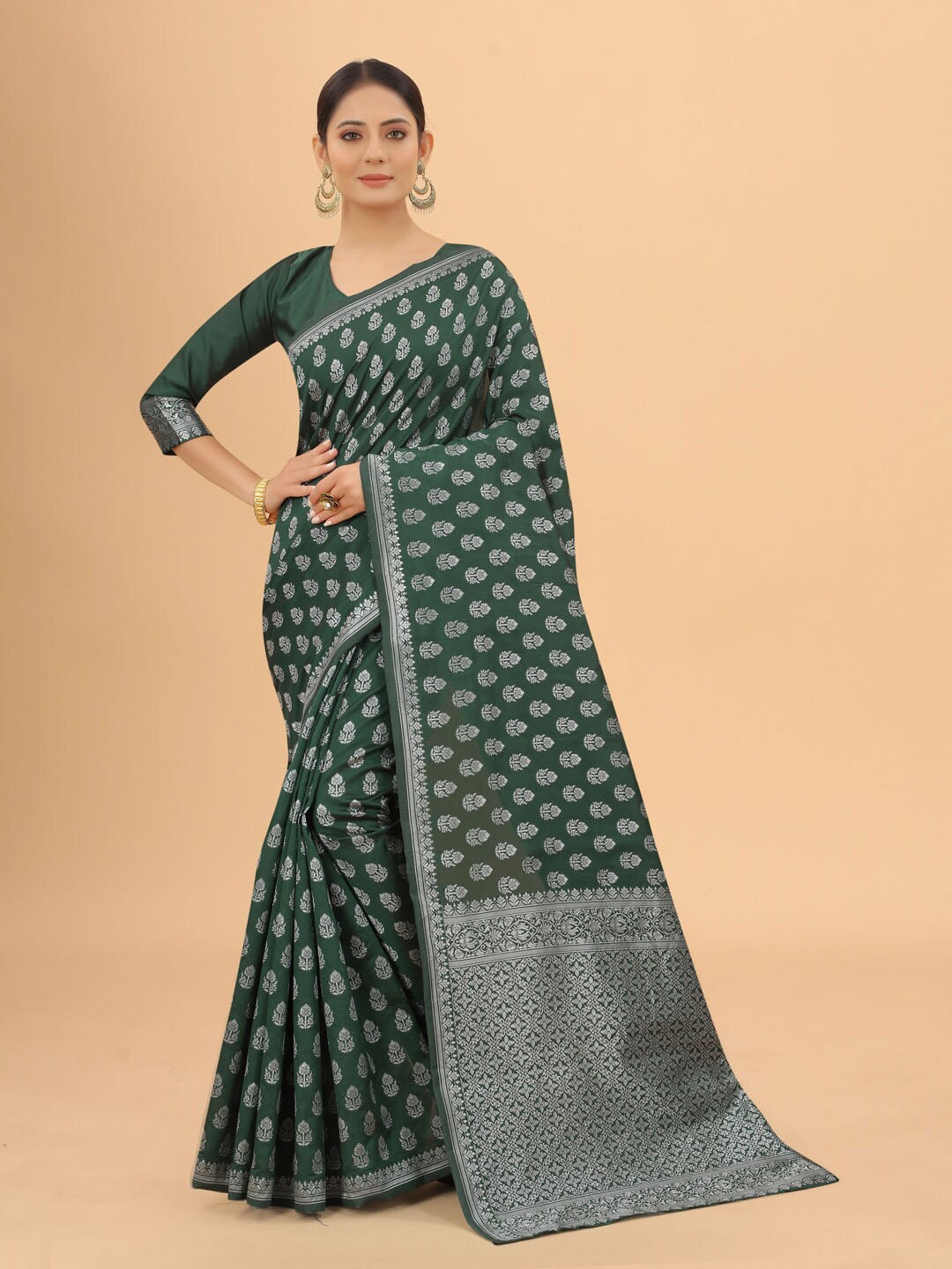 

INDI AVTAAR Green & Silver-Toned Woven Design Zari Silk Cotton Banarasi Saree